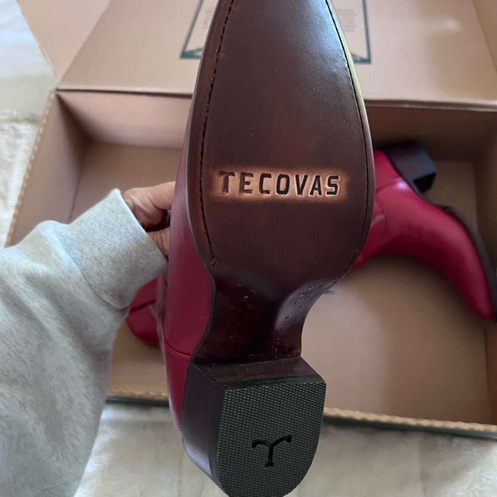 Tecovas The Abby NIB Crimson - Picture 6 of 8